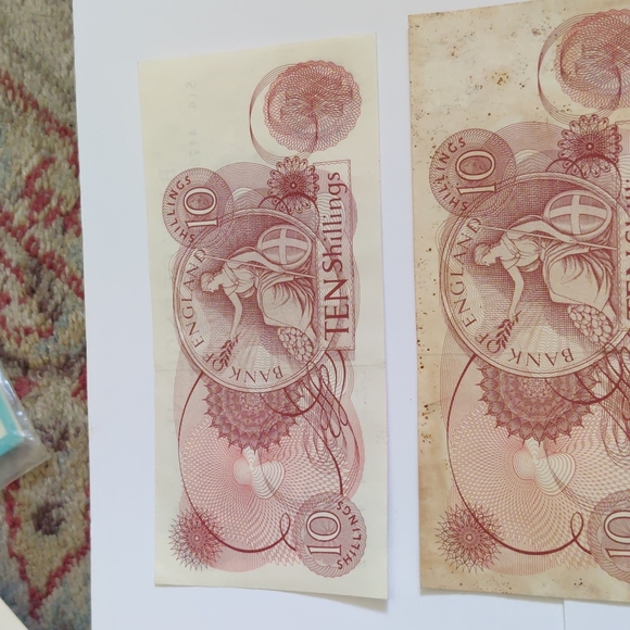 X3 Vntge Queen Elizabeth Ten Shillings Collectible Rare - Picture 5 of 7